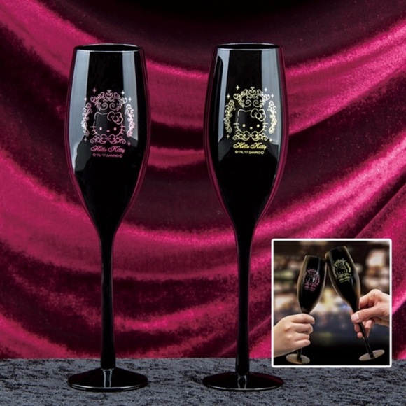 Sanrio Japan- classic black pair wine glass